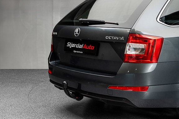 Skoda Octavia 10 of 29