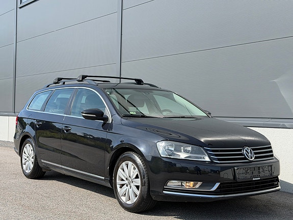 Volkswagen Passat 6 of 30