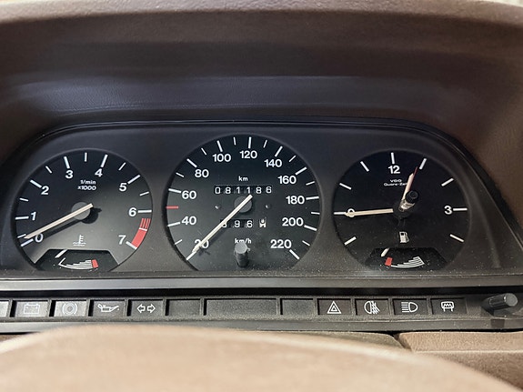 Audi 100 19 of 30