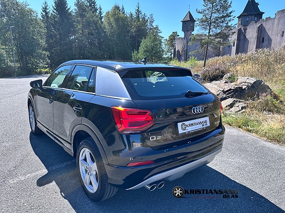 Audi Q2 3 of 30
