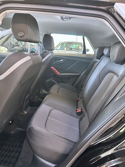 Audi Q2 16 of 30