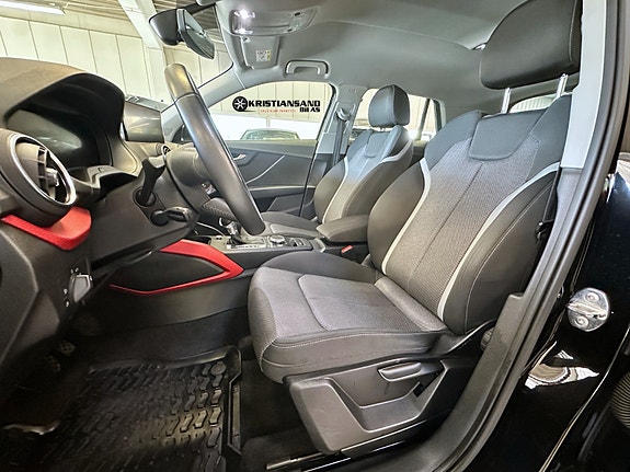 Audi Q2 12 of 30