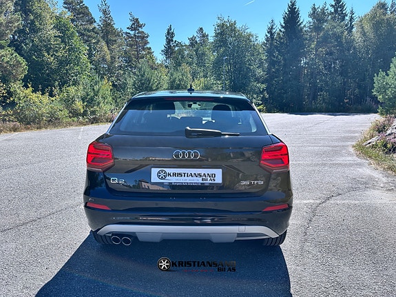 Audi Q2 4 of 30