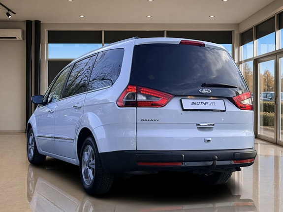 Ford Galaxy 13 of 30