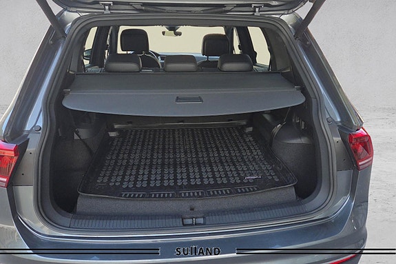 Volkswagen Tiguan Allspace 18 of 19