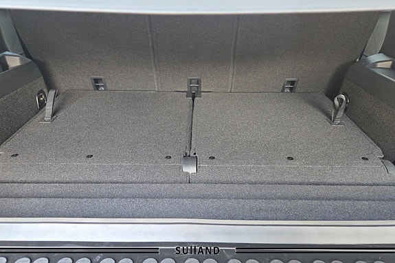 Volkswagen Tiguan Allspace 17 of 19