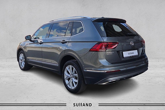 Volkswagen Tiguan Allspace 3 of 19