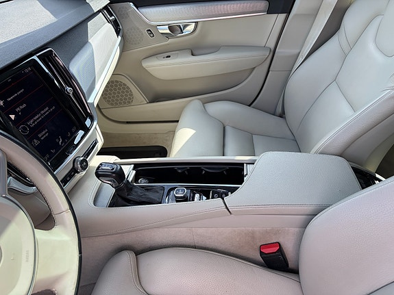 Volvo V90 19 of 30