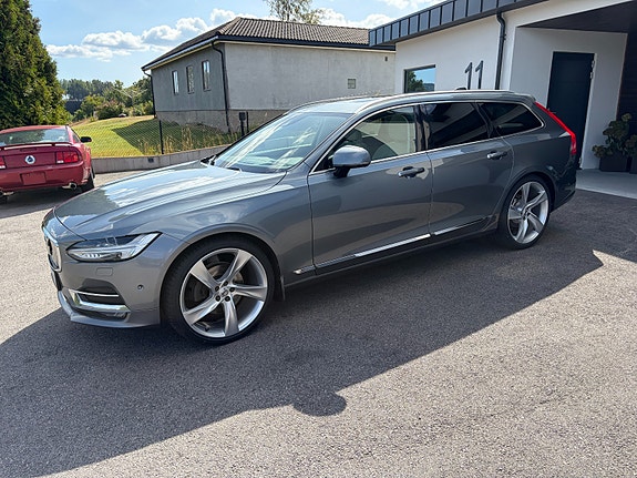 Volvo V90 14 of 30
