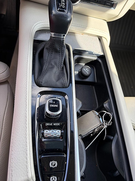Volvo V90 21 of 30
