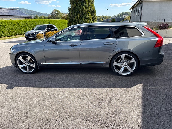 Volvo V90 12 of 30