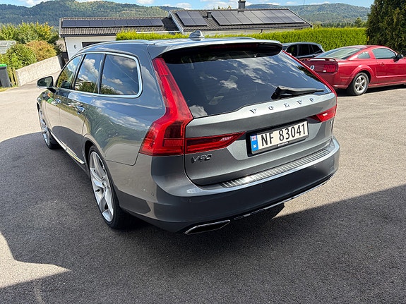 Volvo V90 10 of 30