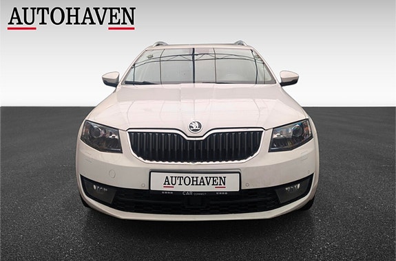 Skoda Octavia 2 of 20