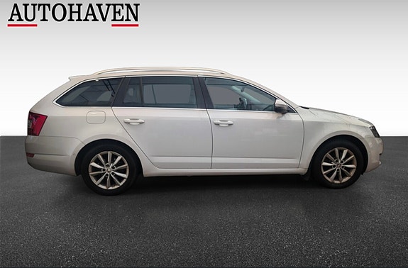Skoda Octavia 7 of 20