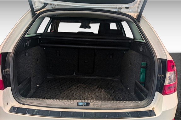 Skoda Octavia 8 of 20