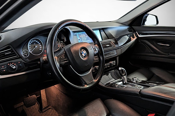 BMW 523i 13 of 26