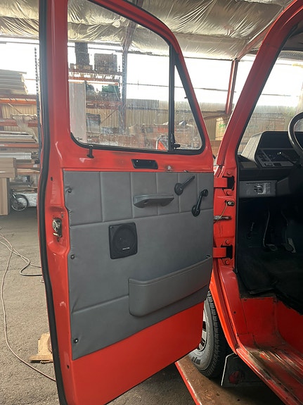 Ford Transit 8 of 25