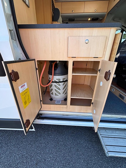 Knaus x250l Solcelle/ 200A Litium/ Krok/ Rygge.K/ Ny Service + Pkk. 20 of 30
