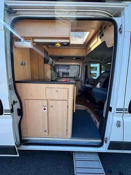 Knaus x250l Solcelle/ 200A Litium/ Krok/ Rygge.K/ Ny Service + Pkk. 19 of 30