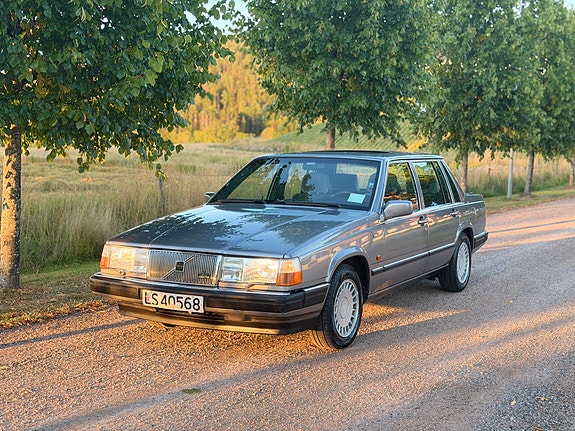 Volvo 760 2 of 30