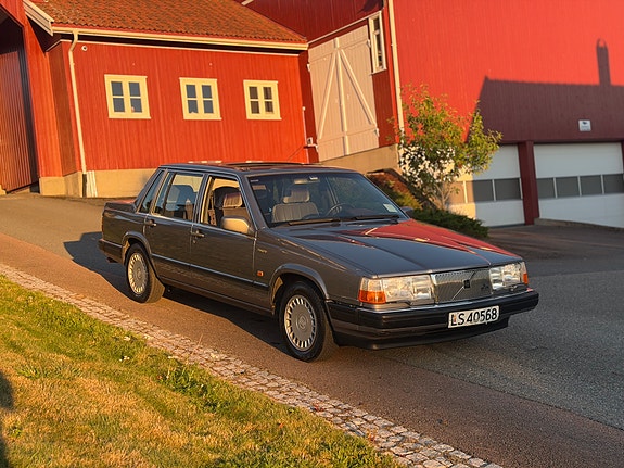 Volvo 760 9 of 30