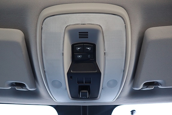 Volvo V50 16 of 18