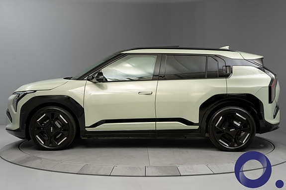 Kia EV3 2 of 30