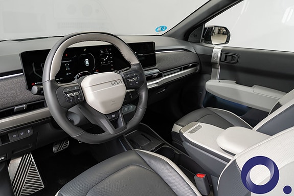 Kia EV3 14 of 30