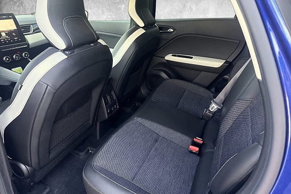 Renault Captur 12 of 20