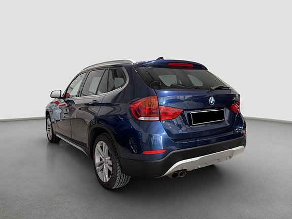 BMW X1 4 of 26