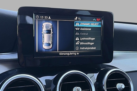 Mercedes-Benz C200 8 of 12