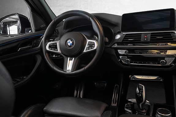 BMW X3 29 of 30