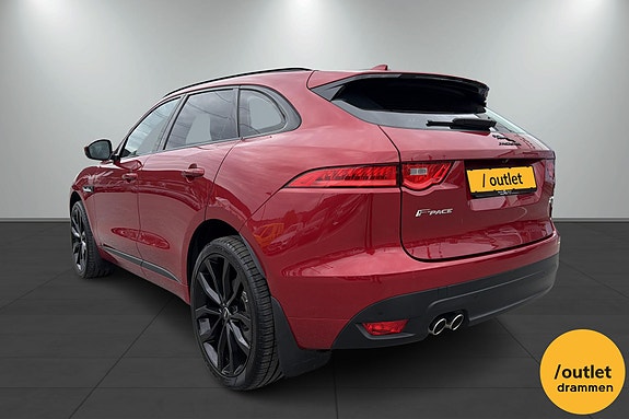 Jaguar F-PACE 3 of 20