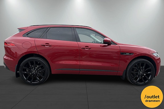 Jaguar F-PACE 5 of 20