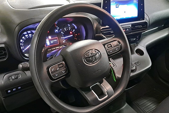Toyota Proace City 12 of 30