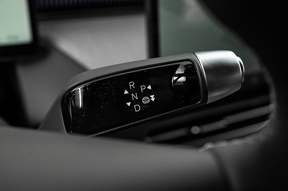 XPeng G6 12 of 30