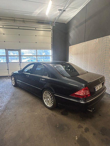 Mercedes-Benz S400 d 3 of 10