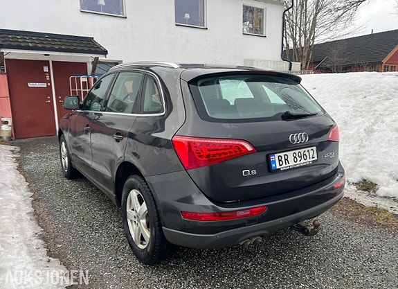 Audi Q5 3 of 13