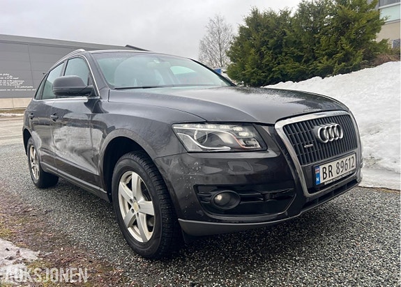 Audi Q5 2 of 13