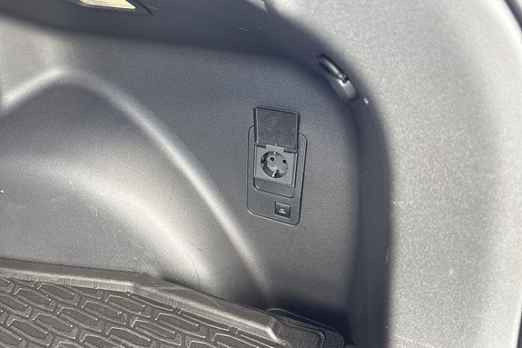 Toyota C-HR+ 23 of 26