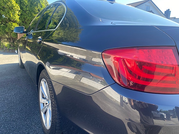 BMW 520d 4 of 30