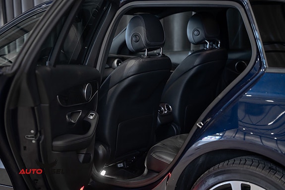 Mercedes-Benz C300 de 20 of 30