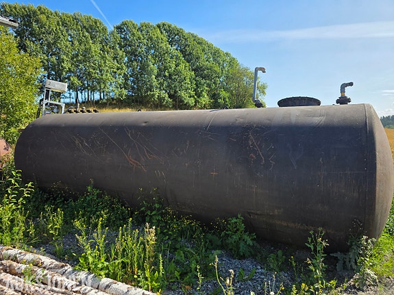 Dieseltank med pumpe 30 000 liter 2 of 9