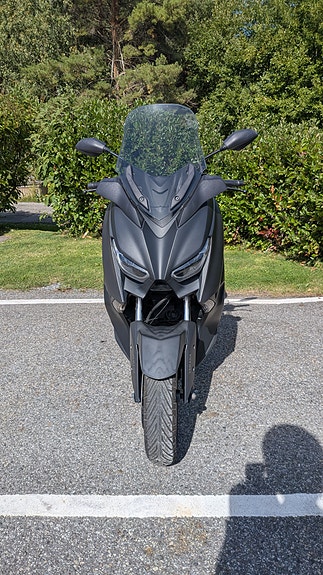 Yamaha X-Max 300 10 of 29