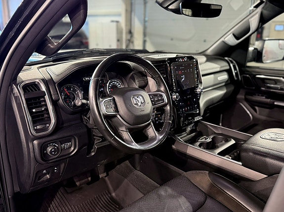 Dodge RAM 14 of 30