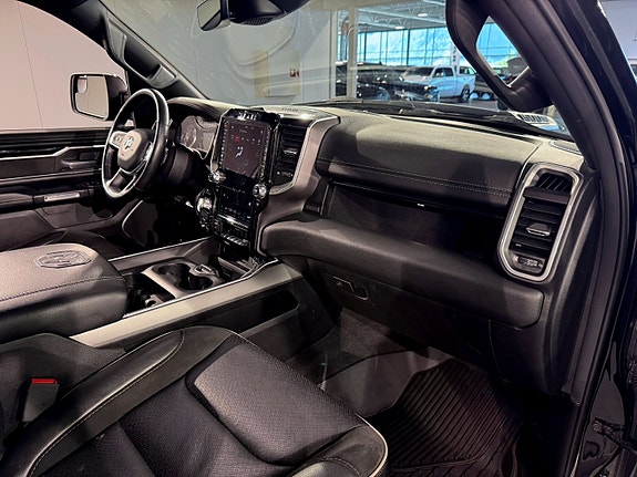 Dodge RAM 19 of 30