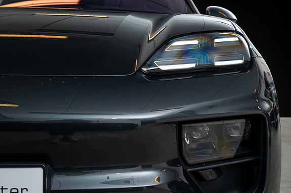 Porsche Macan 4 3 of 24