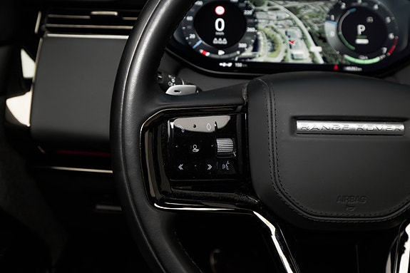 Land Rover Range Rover Sport 28 of 30