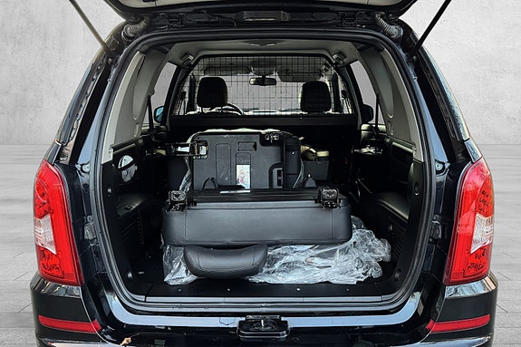 SsangYong Rexton 27 of 30