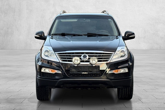 SsangYong Rexton 2 of 30
